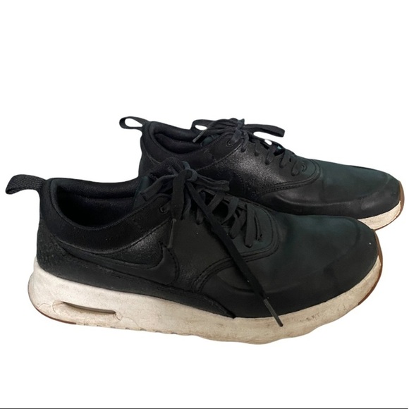 NIKE Air Max Thea Black Running Shoes, Women’s Size 8, Preloved - Picture 1 of 9
